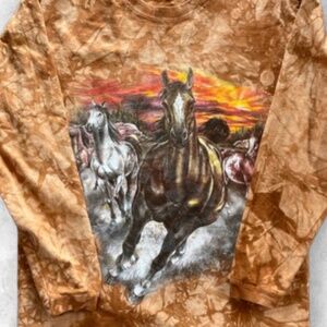 Back to Earth hand dyed horse t shirt sz LG
